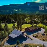 Family Friendly Golfalpin Golf, Ski-out, Fireplace & Wifi هيمسيدال