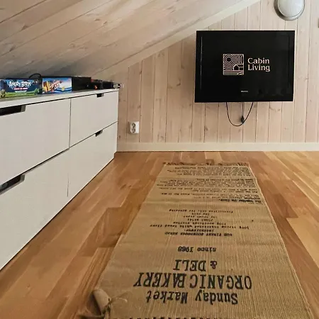 Family Friendly Golfalpin Golf, Ski-out, Fireplace & Wifi *